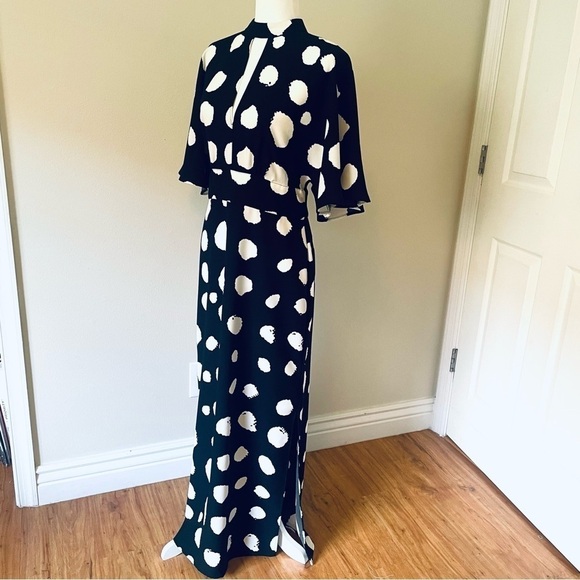 TRUTH & FABLE Keyhole Black & White Maxi Dress – Size M - Picture 3 of 17